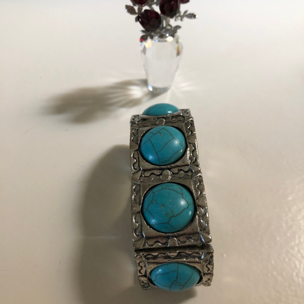 Braclet - Picture 2 of 3